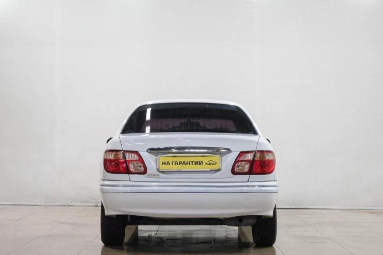 Nissan Bluebird Sylphy 5 из 6