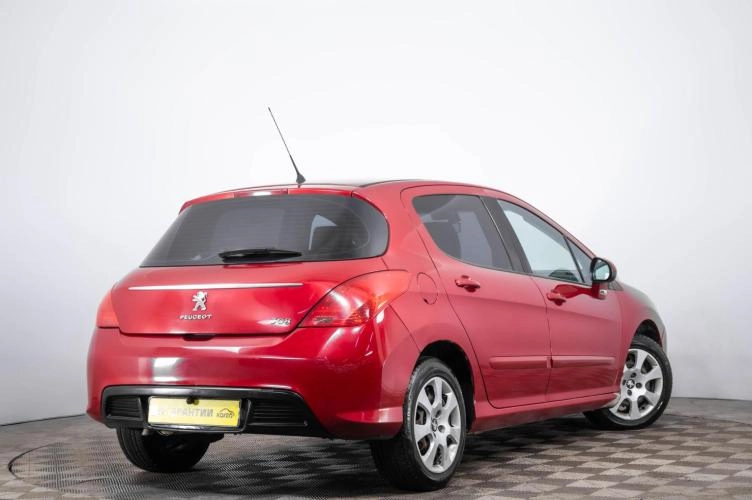 Peugeot 308 4 из 6