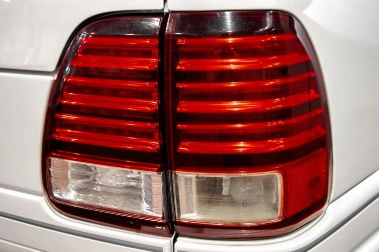Lexus LX 8 из 30