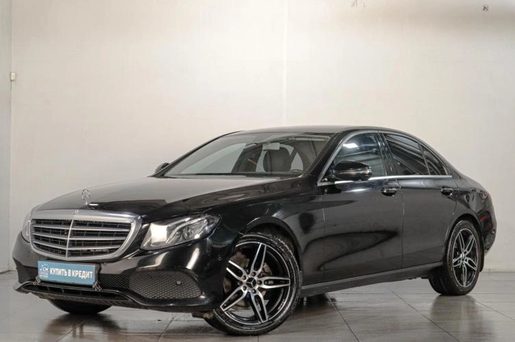 Mercedes-Benz E-класс 3 из 6