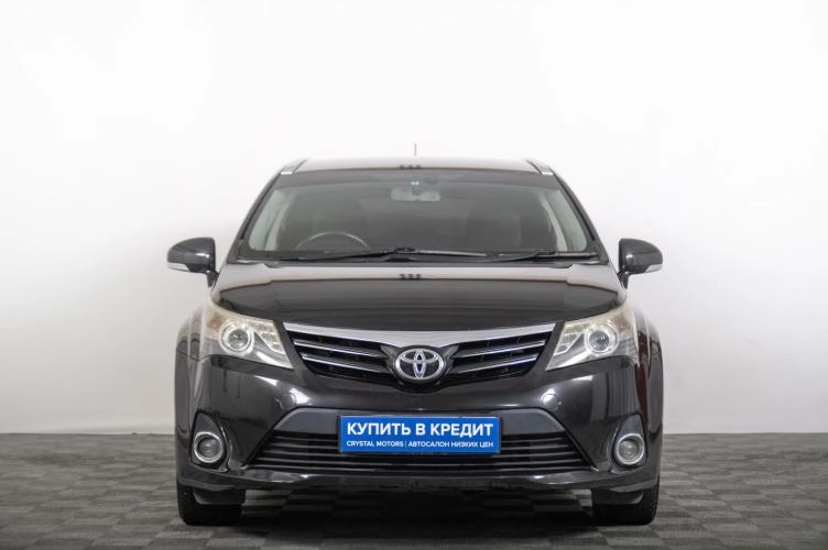 Toyota Avensis 2 из 6