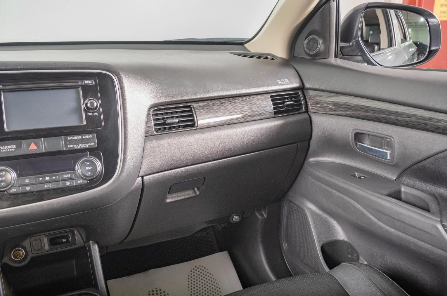 Mitsubishi Outlander 11 из 18