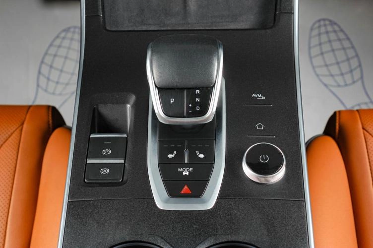 Omoda C5 17 из 22
