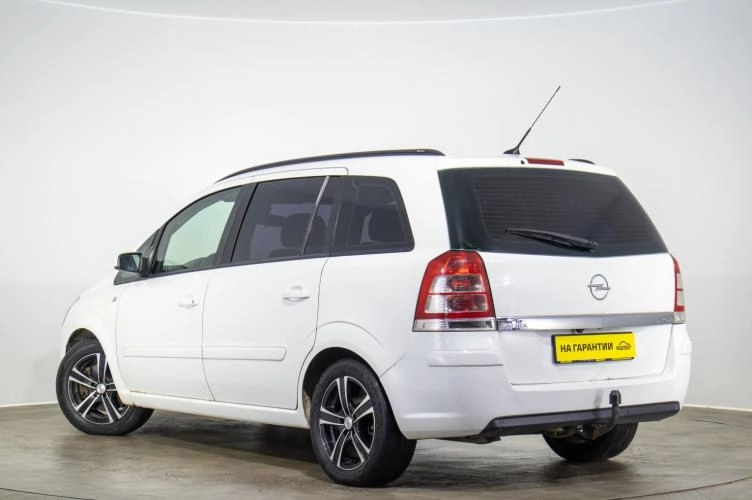 Opel Zafira 6 из 6