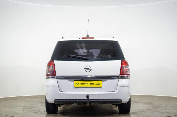 Opel Zafira 5 из 6