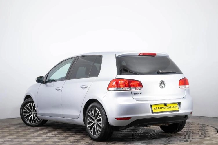 Volkswagen Golf 6 из 6