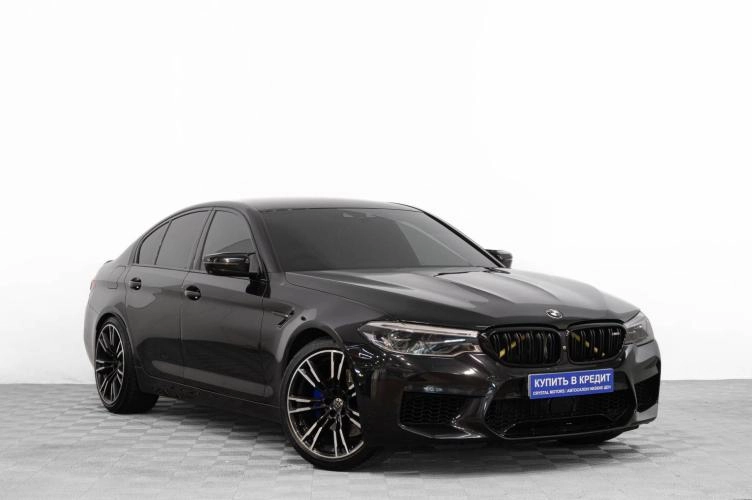 BMW 5 серия 1 из 6