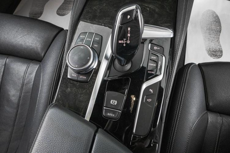 BMW 5 серия 22 из 29