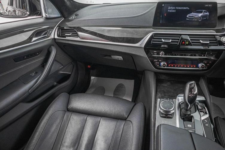 BMW 5 серия 23 из 29