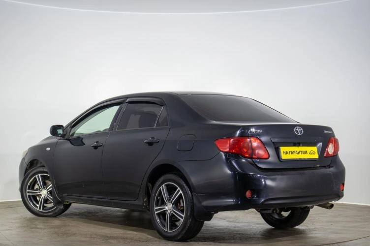 Toyota Corolla 6 из 6