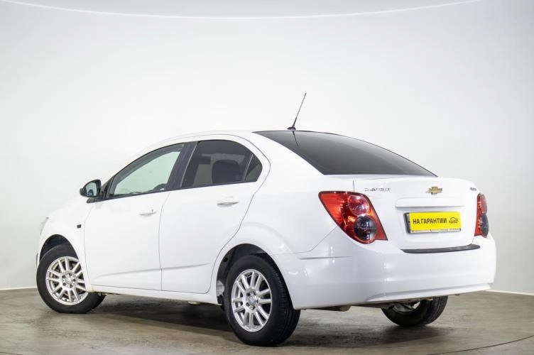 Chevrolet Aveo 6 из 6