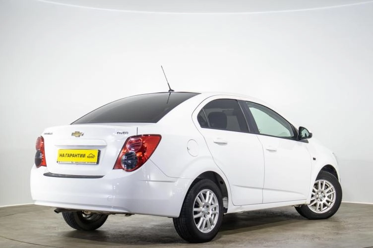 Chevrolet Aveo 4 из 6