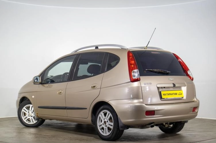 Chevrolet Rezzo 6 из 6