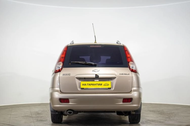 Chevrolet Rezzo 5 из 6