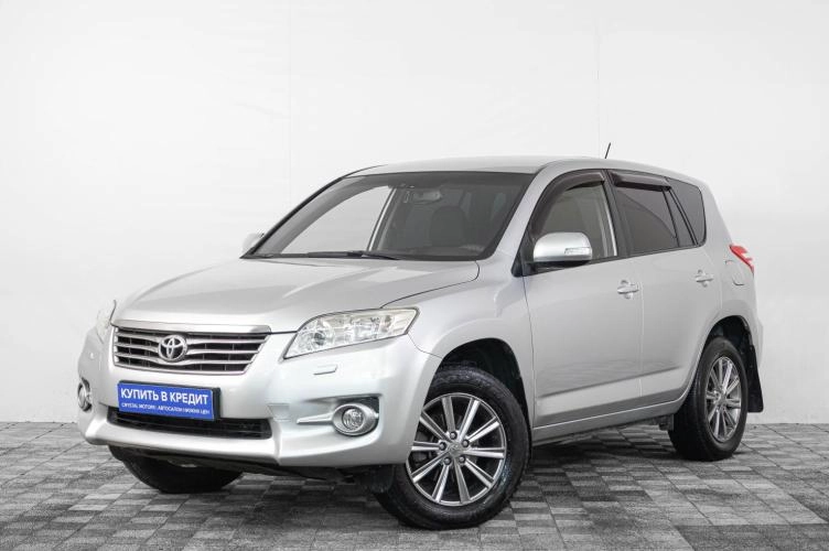Toyota RAV4 3 из 6