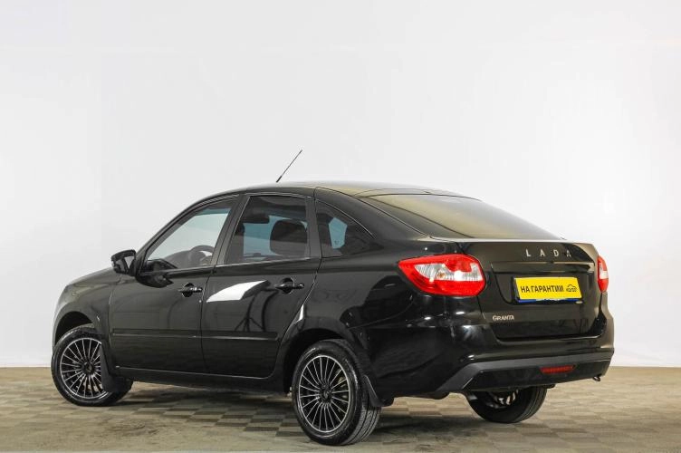 ВАЗ (LADA) Granta 4 из 6
