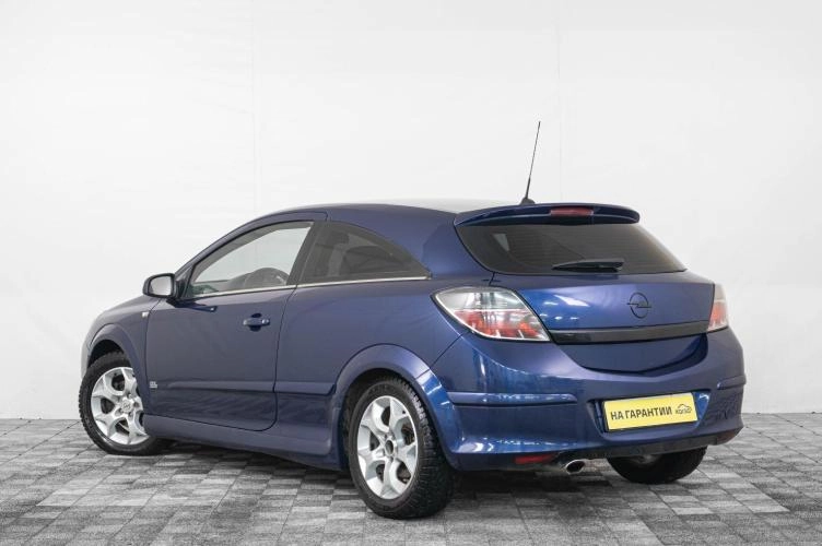 Opel Astra GTC 4 из 6