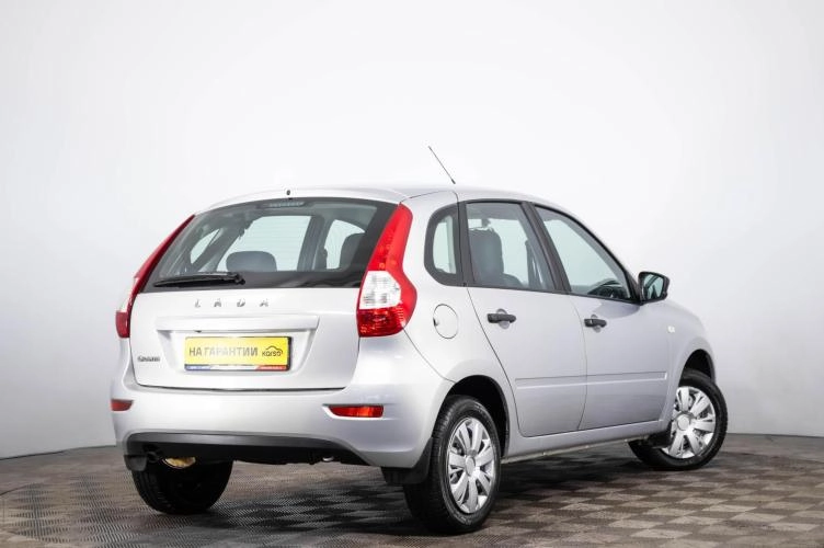 ВАЗ (LADA) Granta 4 из 6