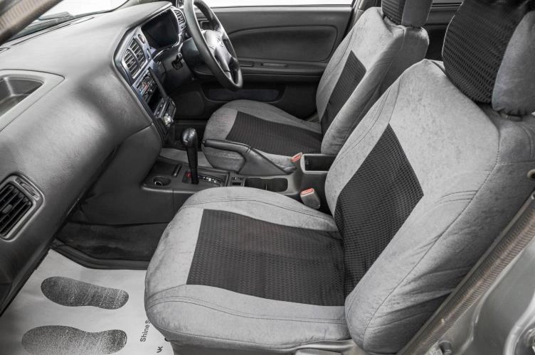 Nissan Expert 18 из 20