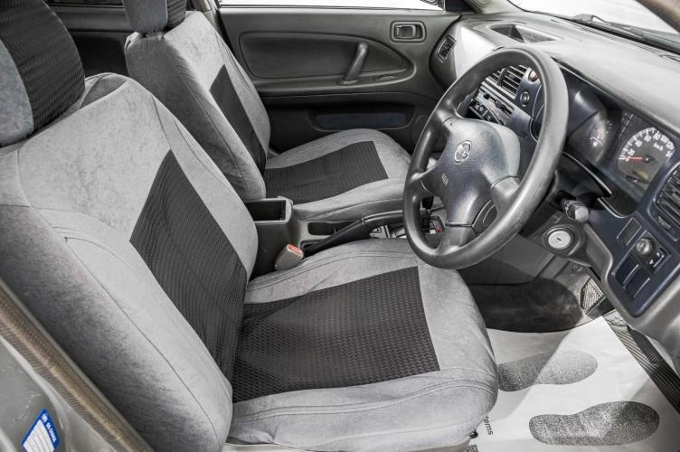 Nissan Expert 10 из 20
