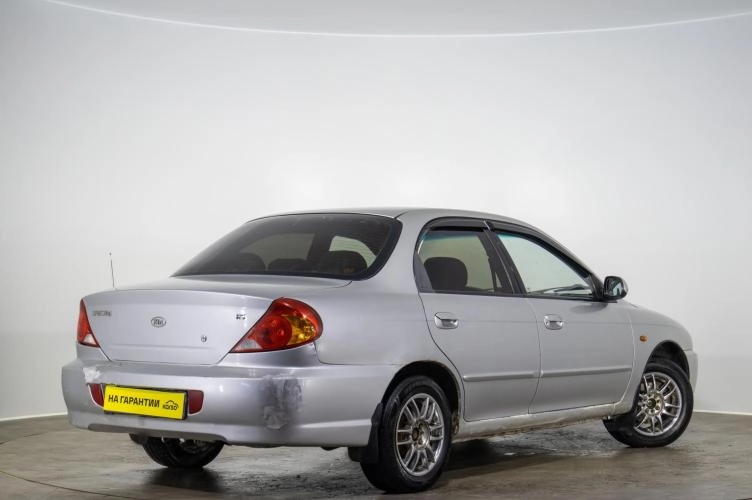 KIA Spectra 4 из 6