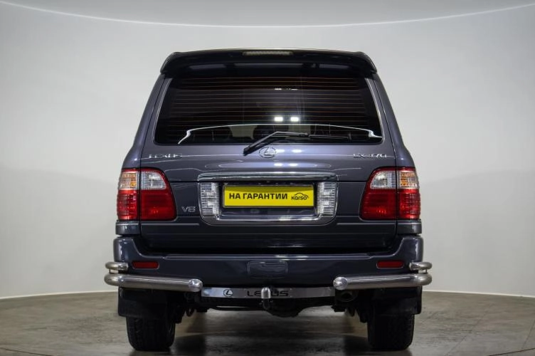 Lexus LX 5 из 6