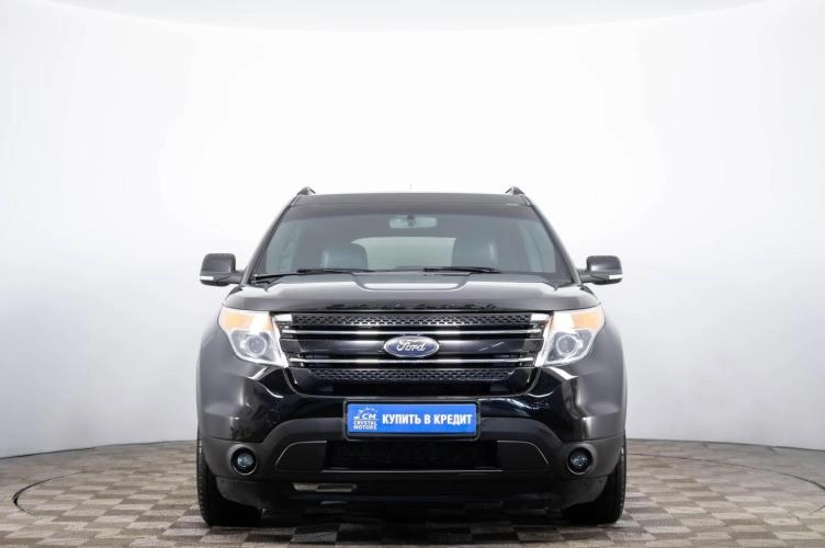 Ford Explorer 2 из 6