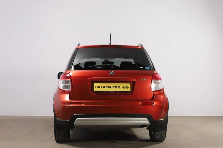 Suzuki SX4 5 из 6
