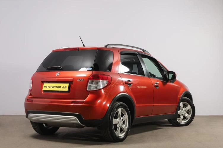 Suzuki SX4 6 из 6