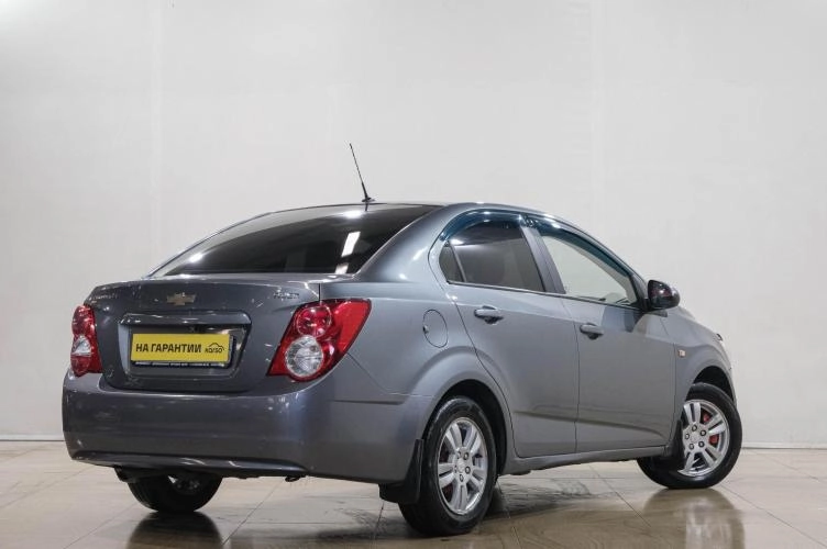 Chevrolet Aveo 6 из 6