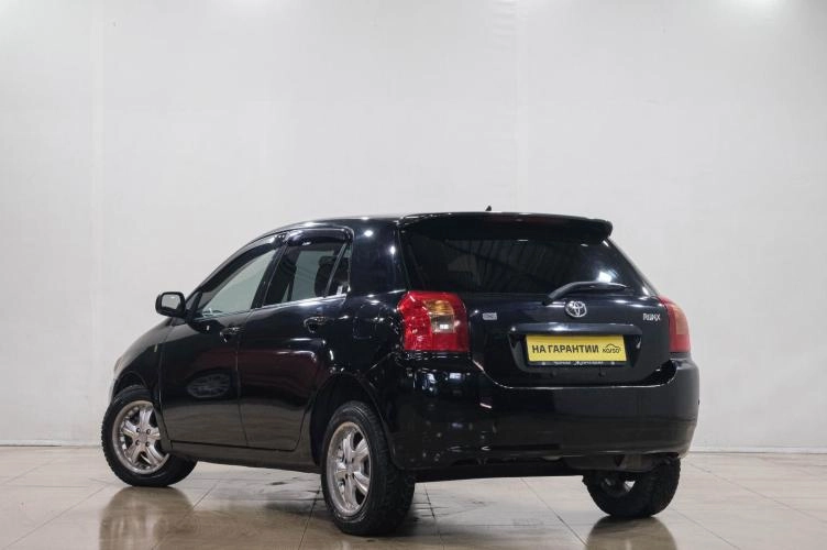 Toyota Corolla Runx 4 из 6