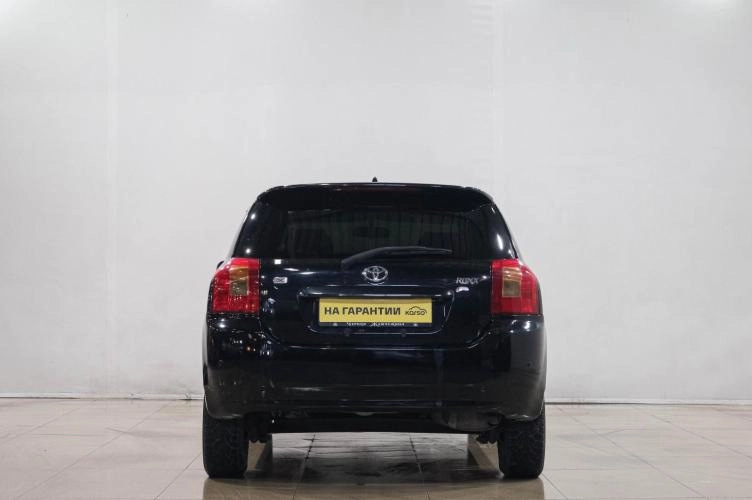 Toyota Corolla Runx 5 из 6