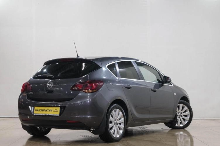 Opel Astra 6 из 6