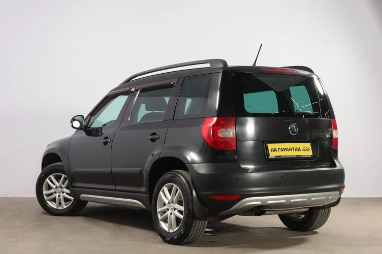Skoda Yeti 4 из 6