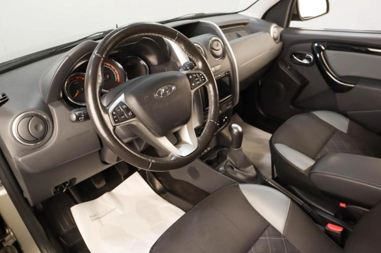 ВАЗ (LADA) Largus Cross 8 из 18