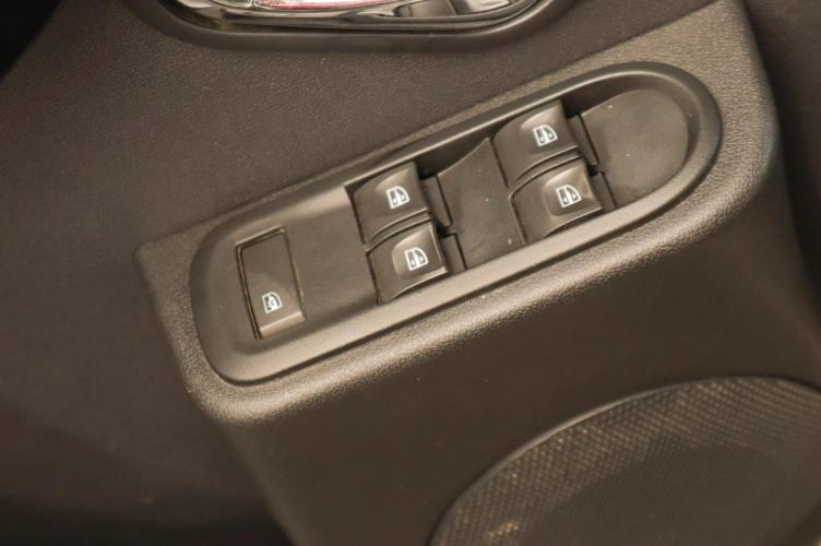 ВАЗ (LADA) Largus Cross 7 из 18