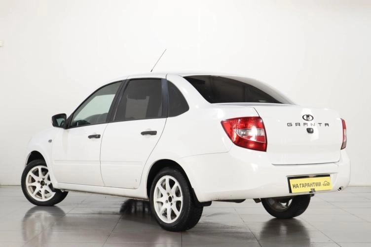 ВАЗ (LADA) Granta 4 из 6