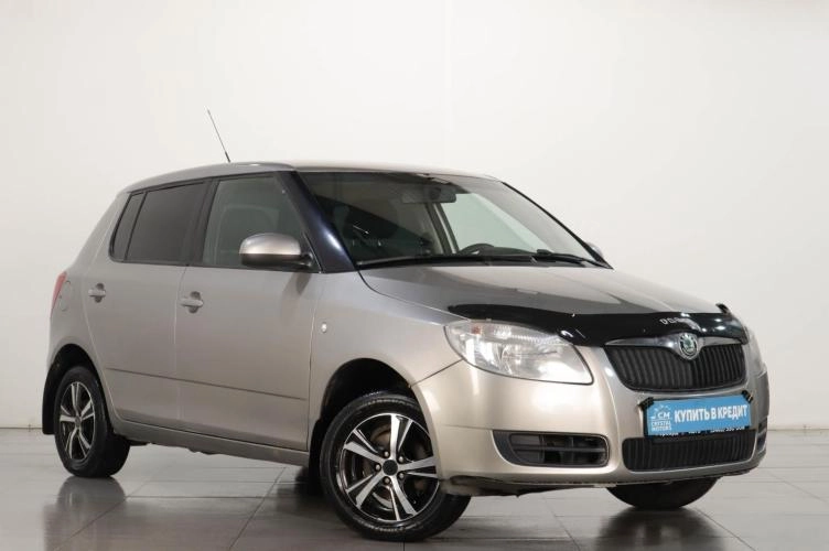 Skoda Fabia 1 из 6