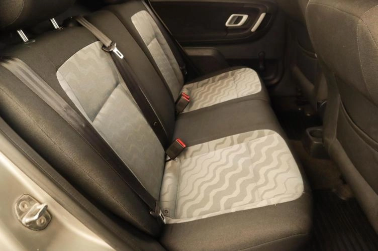 Skoda Fabia 14 из 14