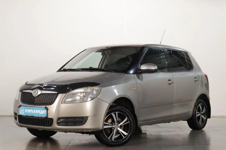 Skoda Fabia 3 из 6