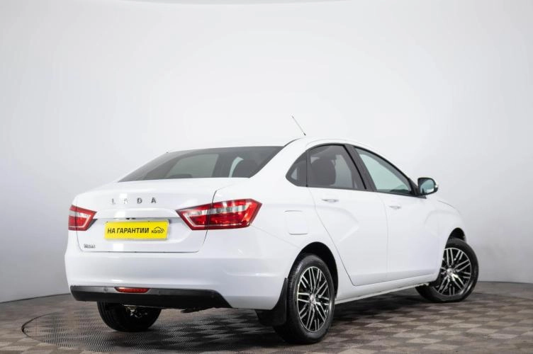 ВАЗ (LADA) Vesta 4 из 6