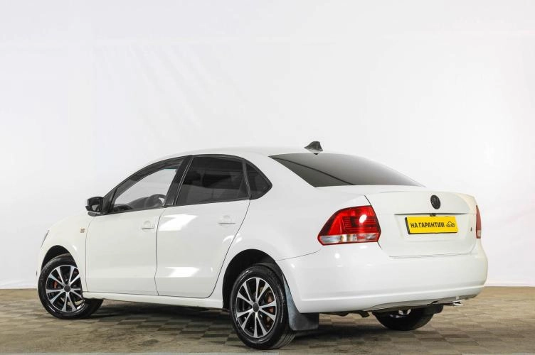 Volkswagen Polo 4 из 6