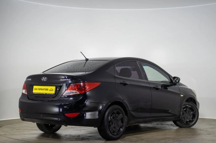 Hyundai Solaris 4 из 6