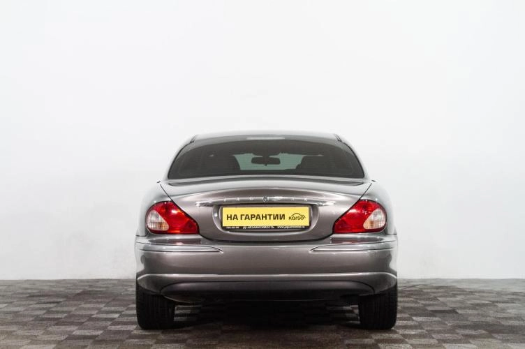 Jaguar X-type 5 из 6