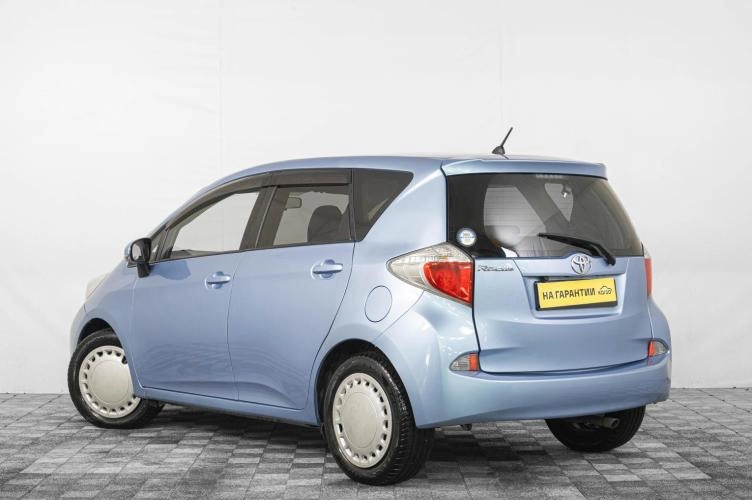 Toyota Ractis 4 из 6
