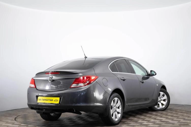 Opel Insignia 4 из 6