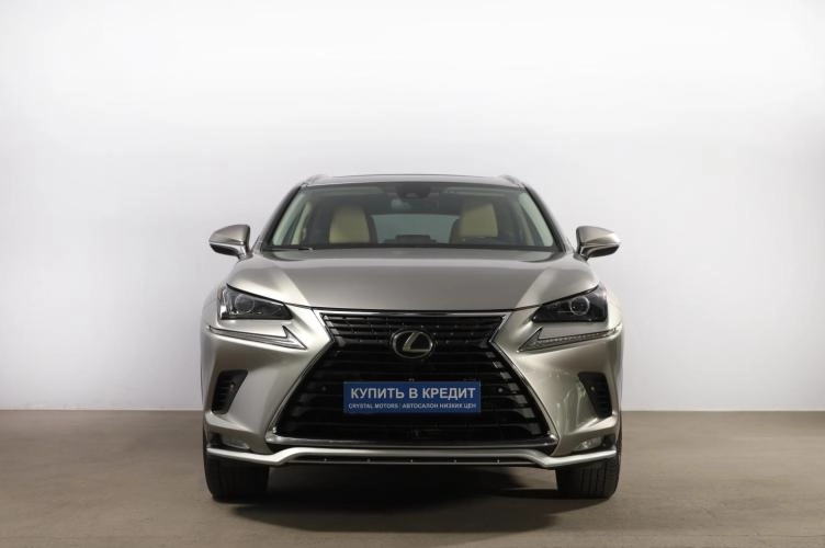 Lexus NX 2 из 6