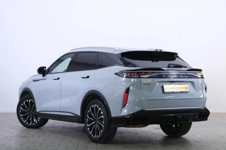 Exeed RX 4 из 6