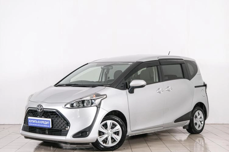 Toyota Sienta 3 из 6