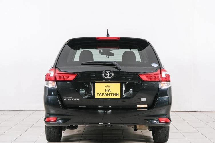 Toyota Corolla Fielder 5 из 6